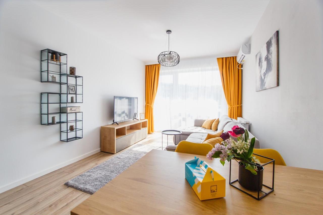 Gorgeous Home At Prima Universitatii Oradea Luaran gambar