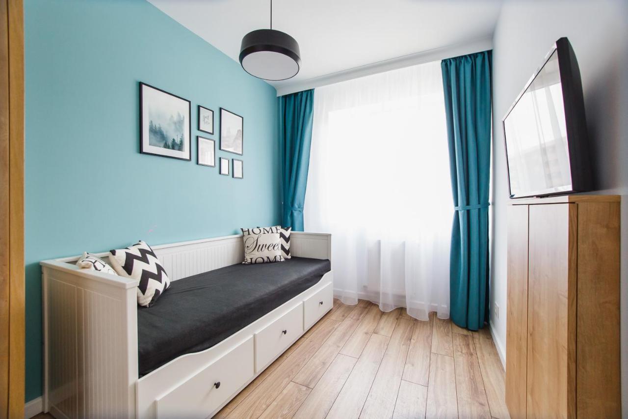 Gorgeous Home At Prima Universitatii Oradea Luaran gambar